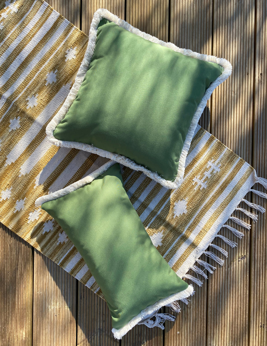 SMALL SQUARE CUSHION ON THE ROAD main image 0