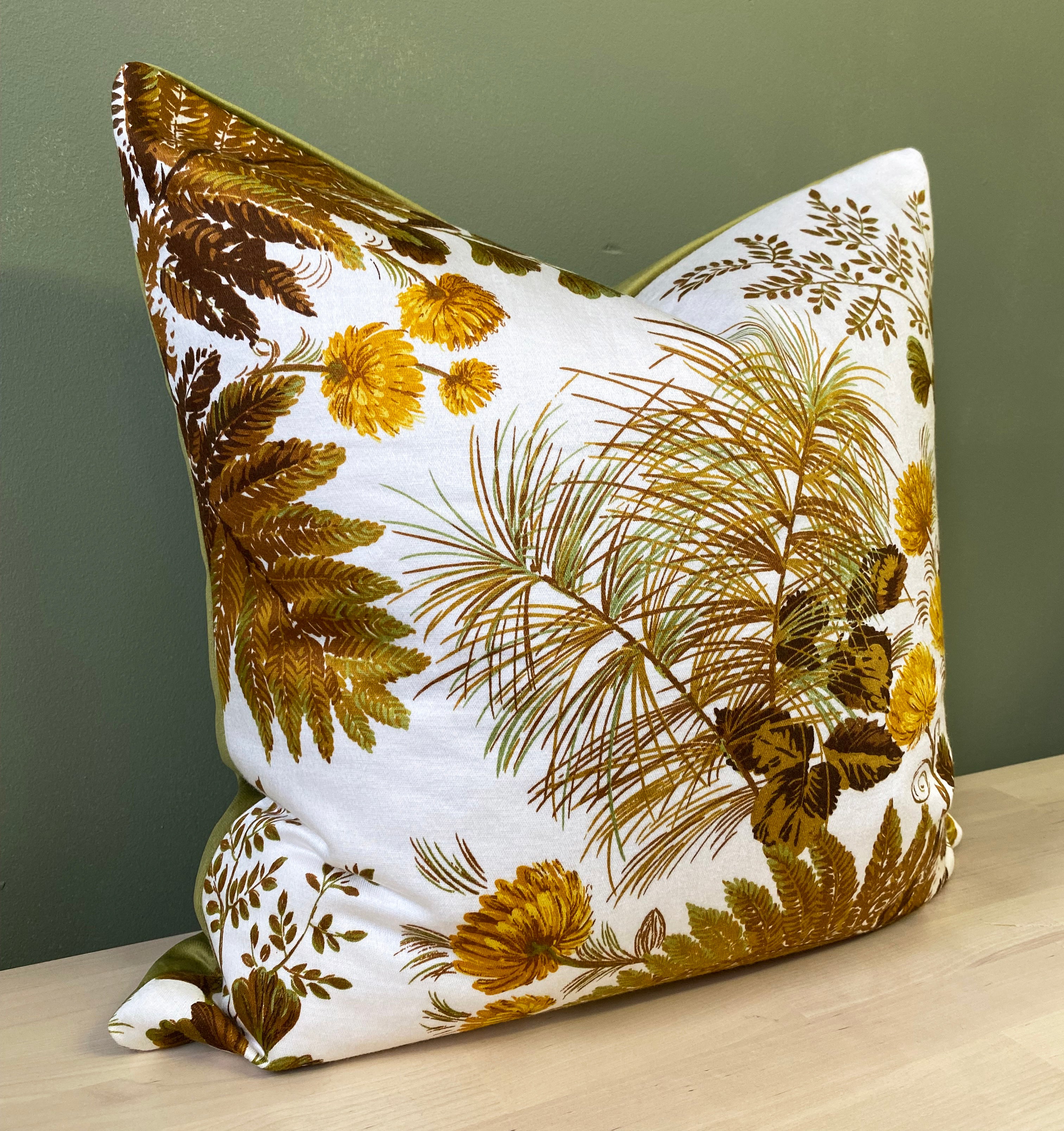 Vintage Floral Cushion Bonny Boutique